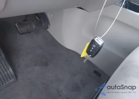 2020 Kia Sedona L z USA, uszkodzony, nr VIN KNDMA5C1XL6659026